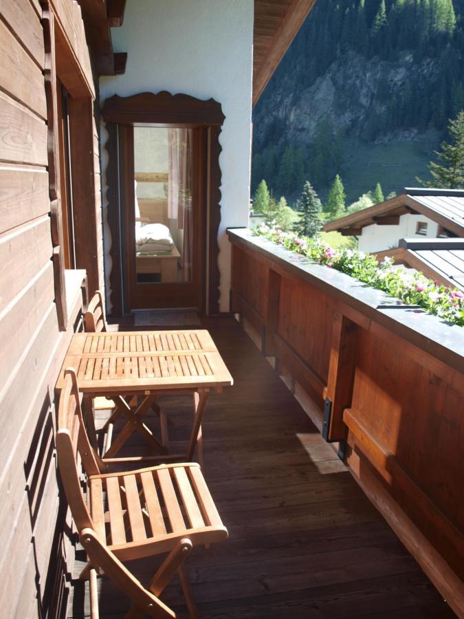 Апартаменти Haus Hubertus Санкт-Леонгард-ім-Пітцталь Екстер'єр фото